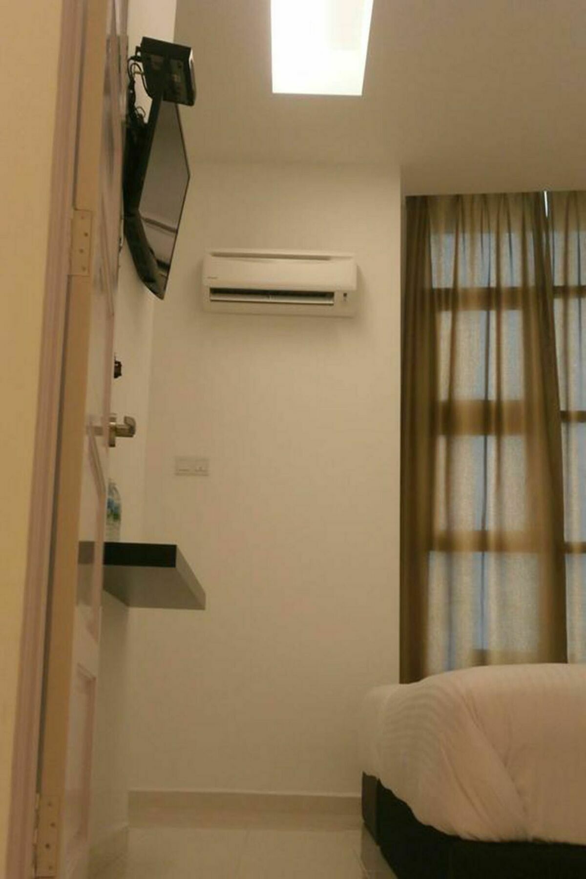 F.M Guesthouse Kampong Darat Tanah Puteh Exteriör bild