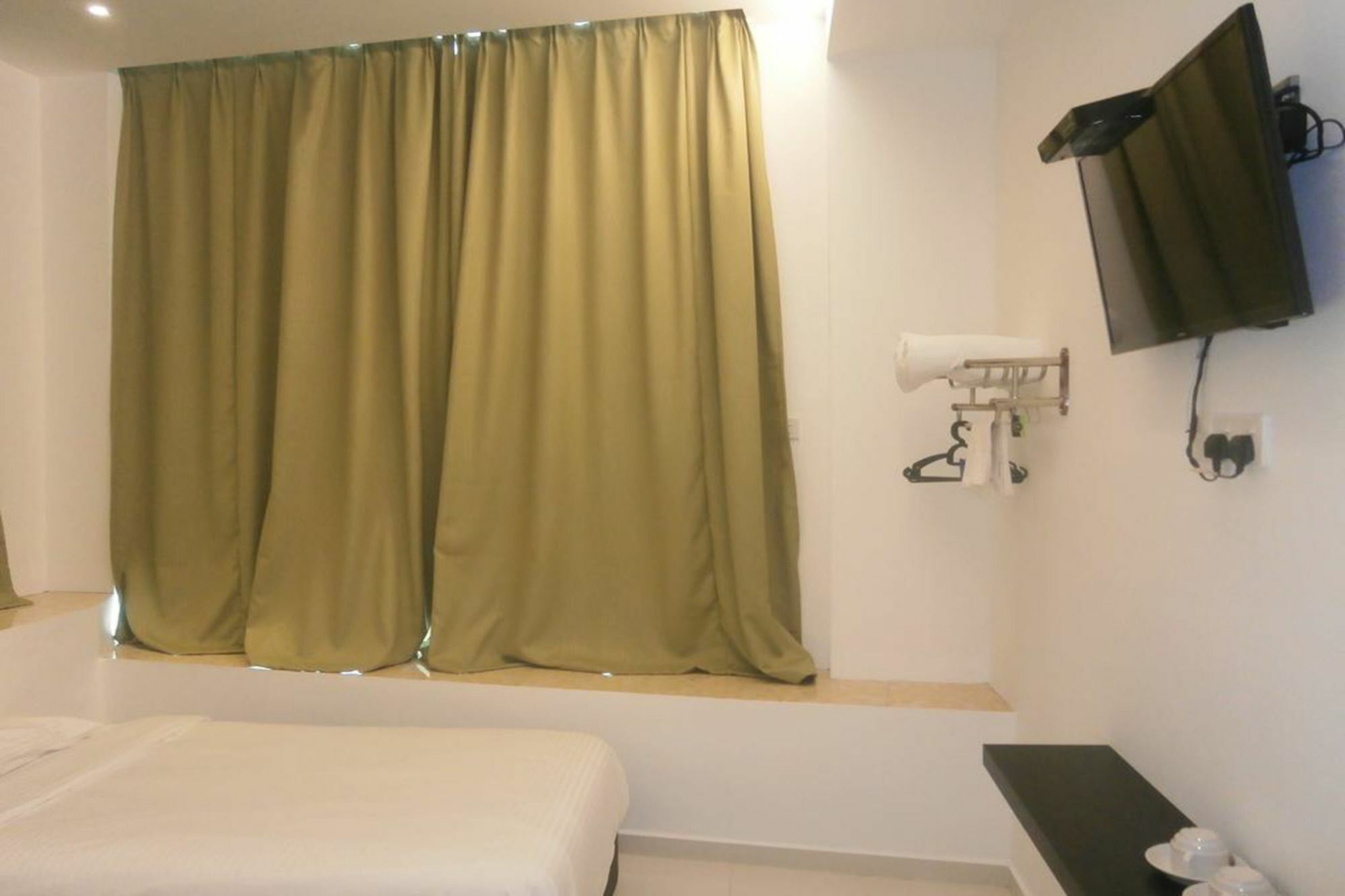 F.M Guesthouse Kampong Darat Tanah Puteh Exteriör bild